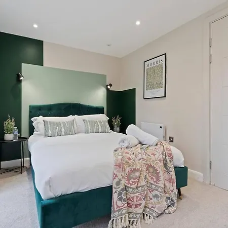 Stylish Retreat In Leeds * Leeds (West Yorkshire)
